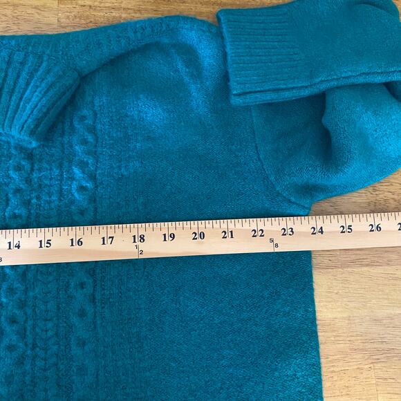 Ann Taylor LOFT Cable Knit Mock Turtleneck Sweater Size Small Kelly Green - Picture 10 of 12